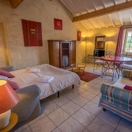 Le Clos De