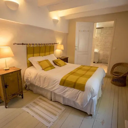 Holiday home Le Clos De