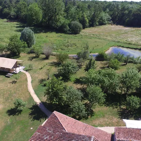 Le Clos De Semesterbostad Saires